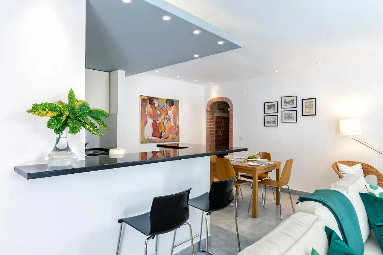 Vila Libania Queluz Apartament